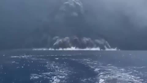 🤯🔥 Witness the Explosive Power of Mount Stromboli! | FeedMyCuriosity