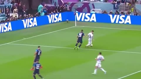 MESSI Goaaaal
