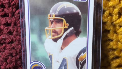 1982 Topps #230 Dan Fouts , San Diego Chargers