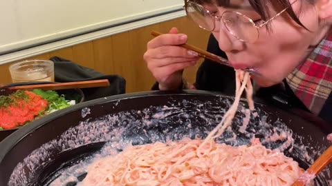 Big Ramen Bowl Mukbang