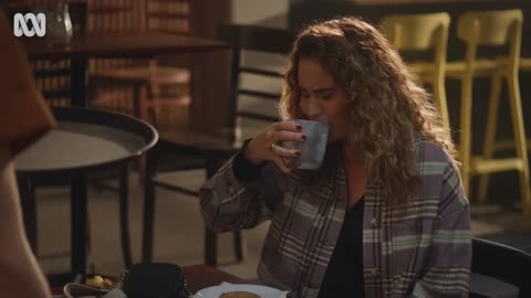 'Is It Cake?' gets out of control Aunty Donna's Coffee Cafe ABC TV + iview