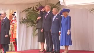 The Star-Spangled Banner is played for @POTUS and @FLOTUS upon their arrival at Windsor