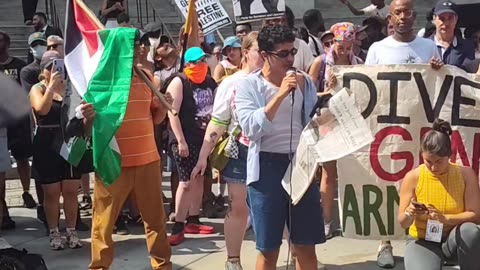 NYC: "Mass march for humanity"