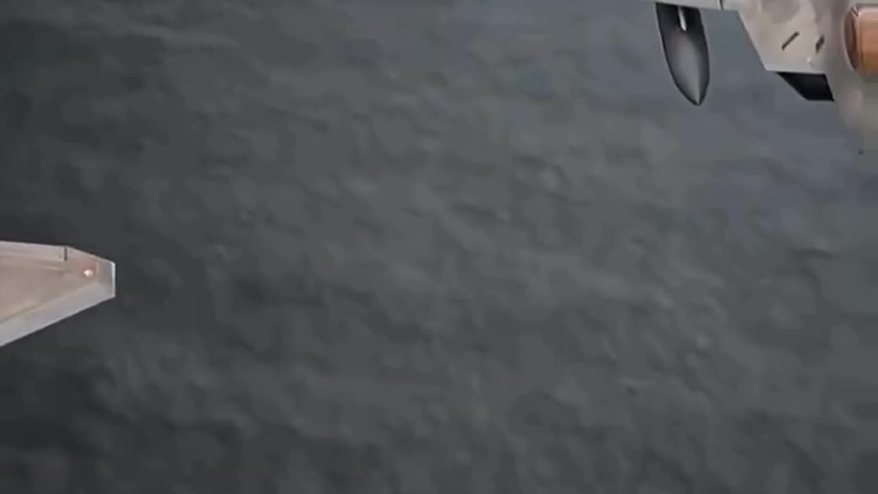 F-22 Raptors: Air Superiority & Naval Support Mission Power