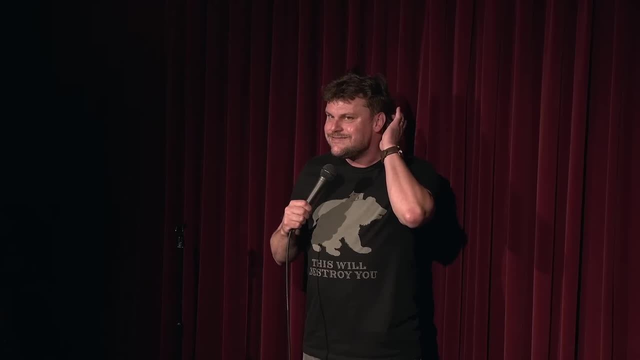 Derrick Frenette - Spectacle Pas pire rodé