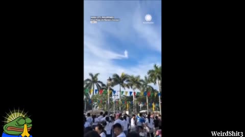 Angelic figure in the clouds Spotted in the Philippines