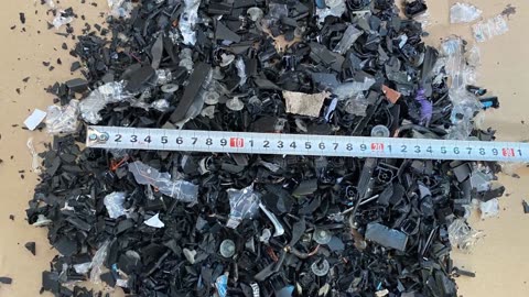 Twin-Shaft Shredder E-Waste Test: Phones & Keyboards!