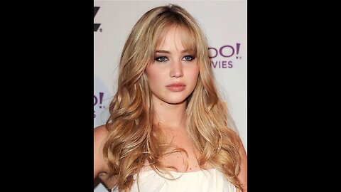 Jennifer Lawrence answers to fans question