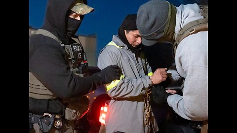 IRS Can Now Share Taxpayer Data With ICE to Assist in Deporting Criminal
