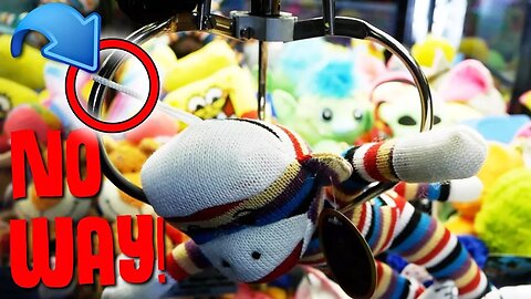 THIS WILL NEVER HAPPEN AGAIN AT THE CLAW MACHINE...
