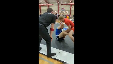Foot sweep from De la Riva