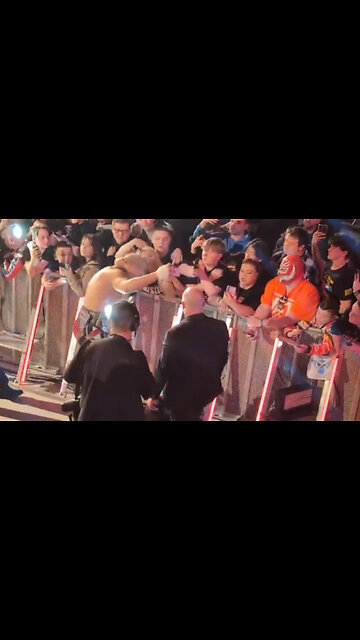 This is what WWE superstars have to deal with after the show is over