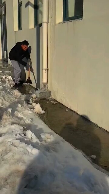 Satisfying videos #breakingice