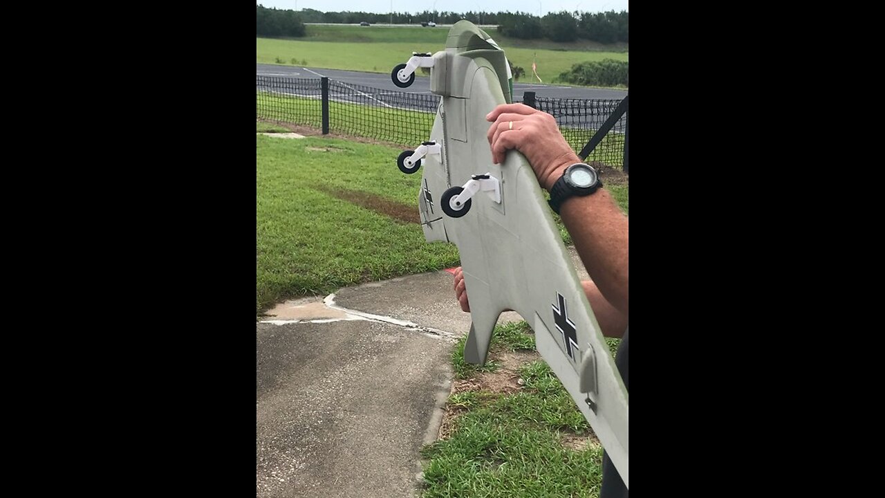 3D Printed RC Horten Ho 229 with landing gear added