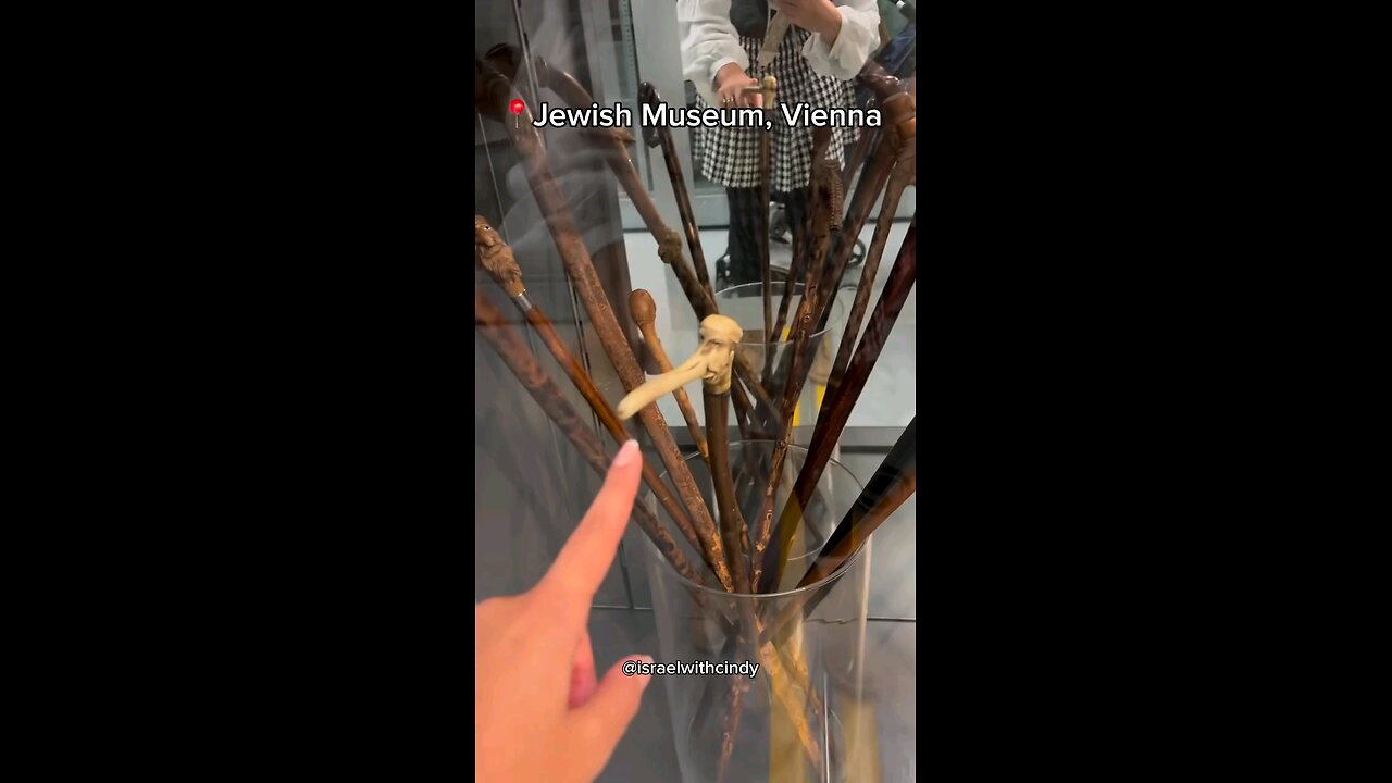 anti semitic canes at jew musuem