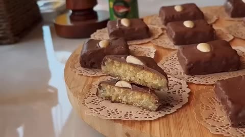 بسبوسة مغطسة بالشوكولا 🍫 chocolate coated basbousa #abirzkitchen #cooking