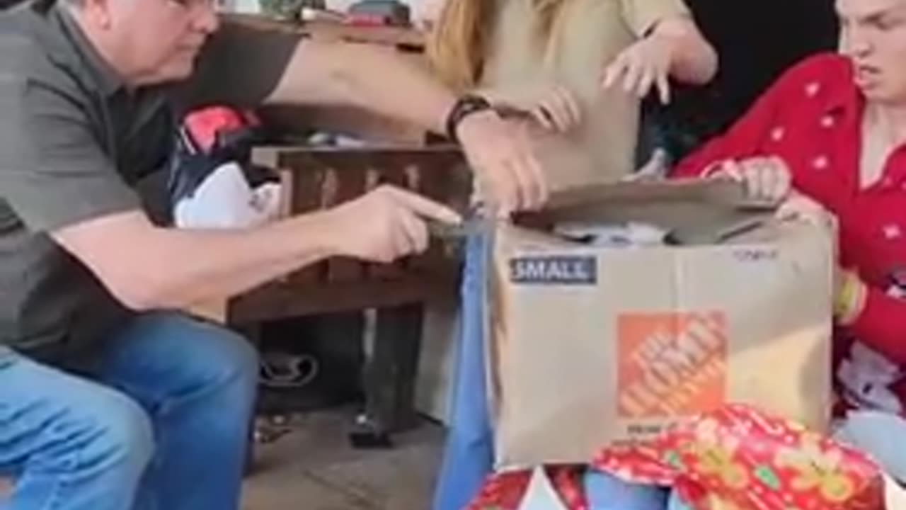 Kentucky Christmas...this is wrong on a lot of levels.