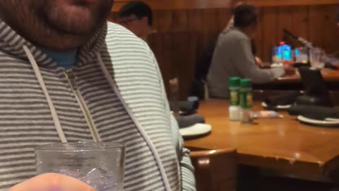 Outback Steakhouse Boomerang Mozzarella Sticks Taste Test Fast-Food Restaurant Dessert Review Guys