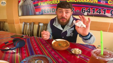 🇧🇴 PRUEBO la KALAPURKA una SOPA con PIEDRA VOLCÁNICA ❗❗ Tradición Potisína 👌 BOLIVIA
