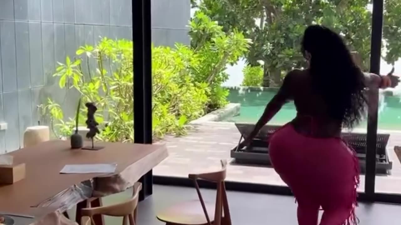 @VeeSidika