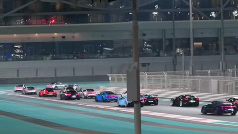 🤯💨 Ferrari & Bugatti Luxury Parade in UAE Dubai! | LuxuryCarsNation