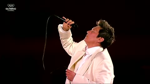 K D K D Lang performs Hallelujah - Vancouver 2010 Olympics Opening Ceremony