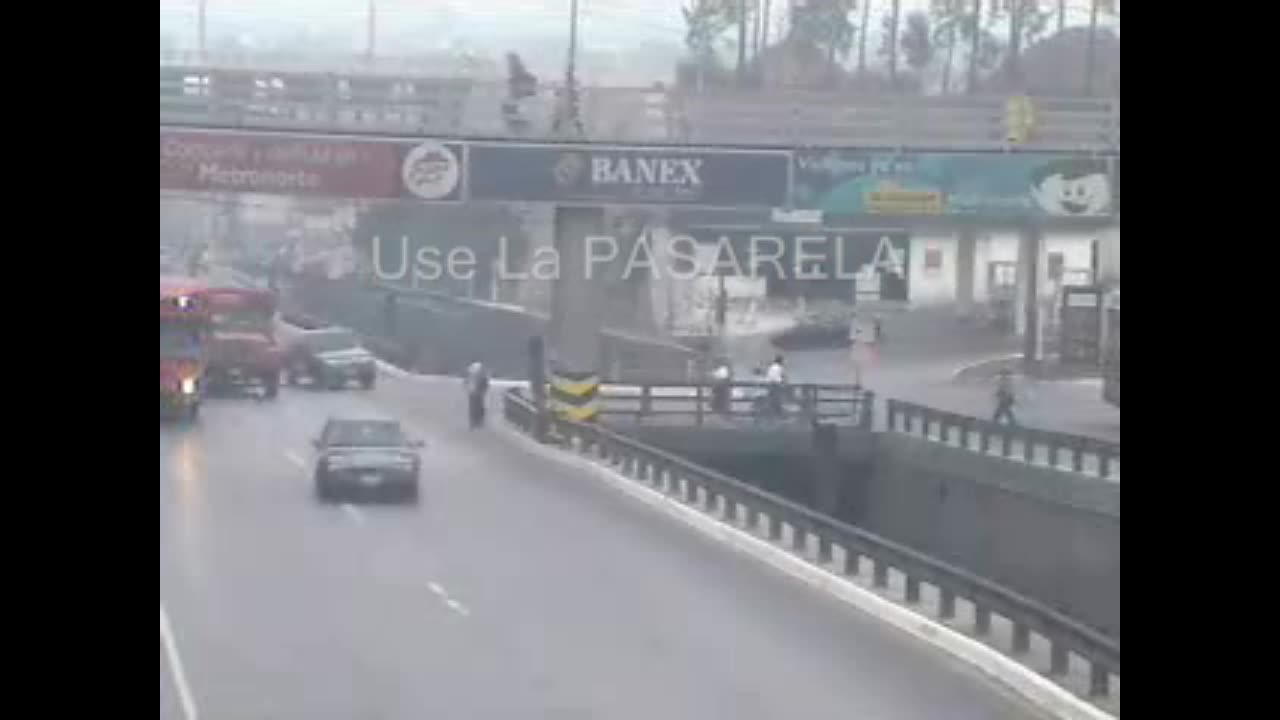 Use La Pasarela