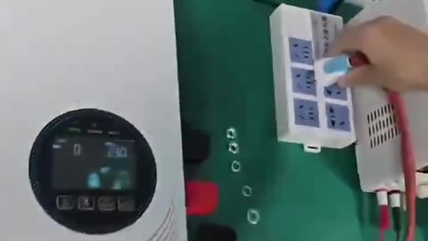 Fchao 4.2KW 24V Off-Grid Hybrid Solar Inverter, Pure Sine Wave 100A