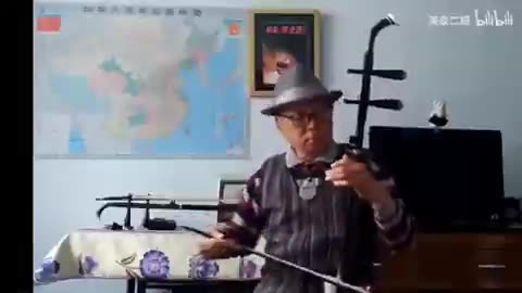 Chinese man plays ‘Dixieland’ on erhu
