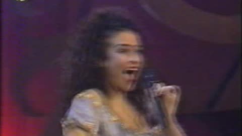 Linda, Roos en Jessica - Ademnood