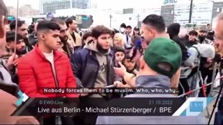 Muslim migrants in Germany: "When we become the majority, we will take over Germany by force