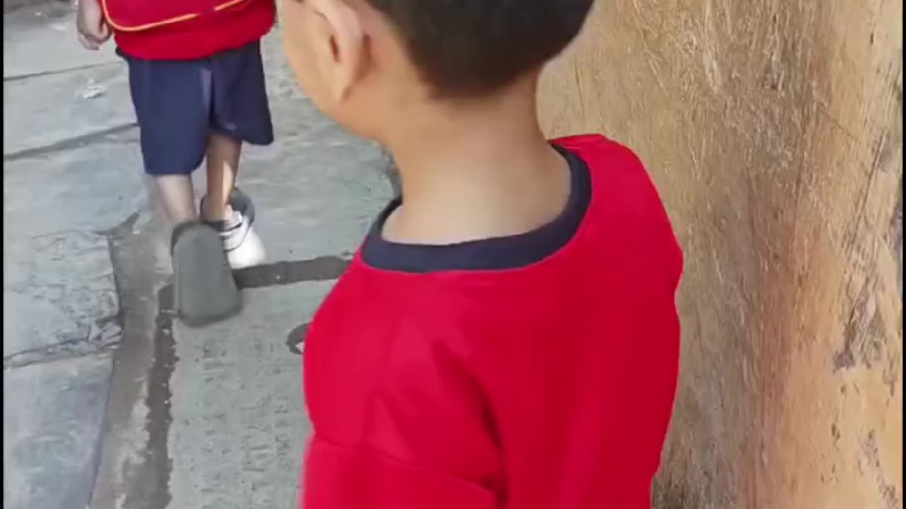 Little Sunshine Twins: A Day in the Life​