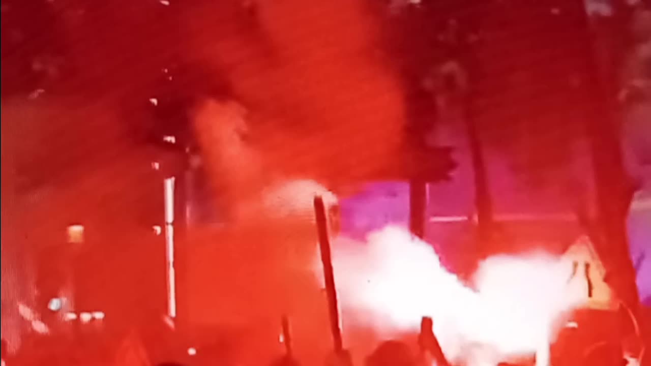 Chaos breaks out in Paris
