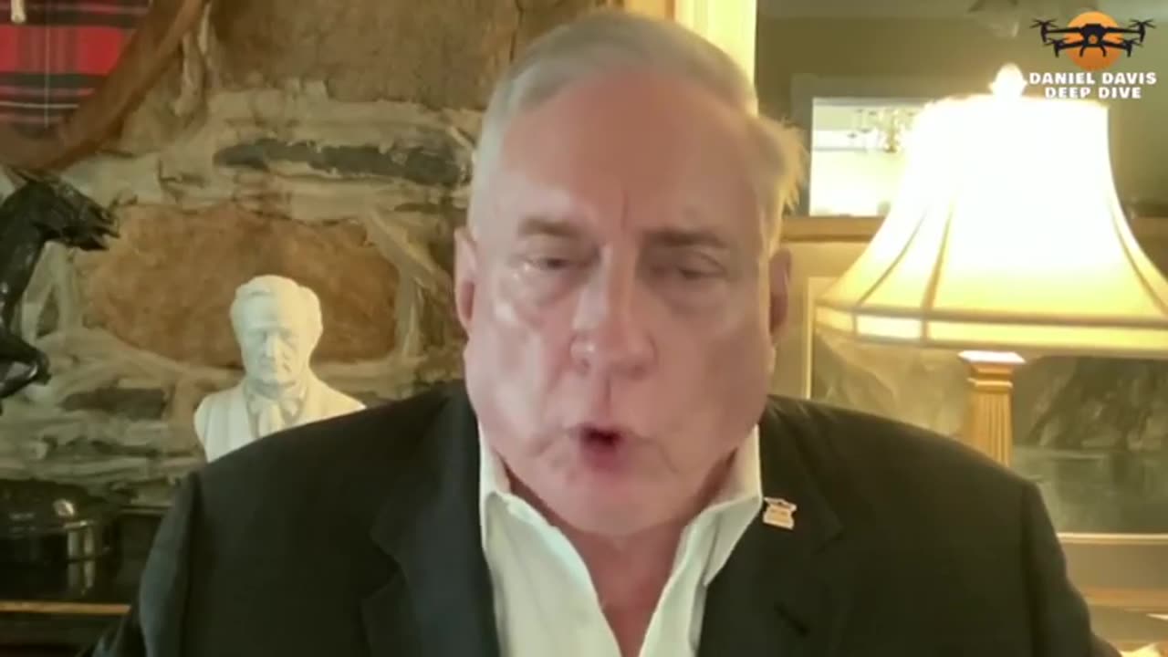 Daniel Davis Deep Dive with Colonel MacGregor 4/22/2025