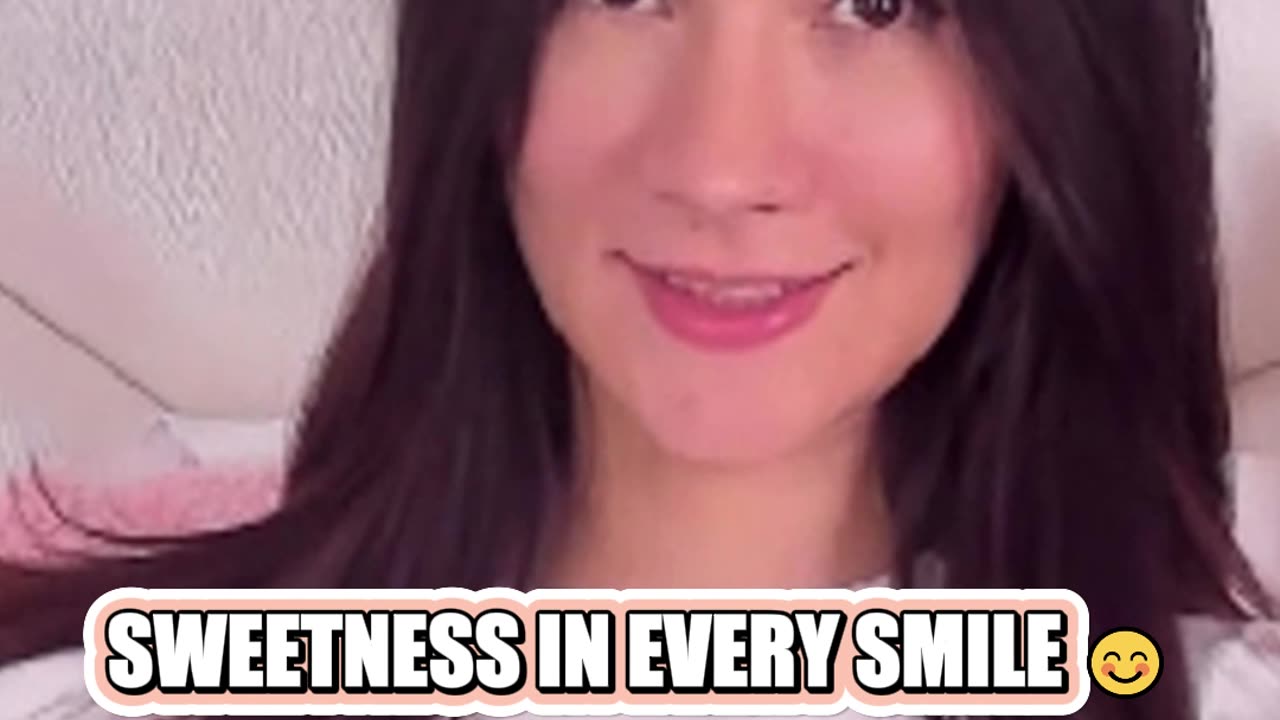 Strike a pose, steal your heart