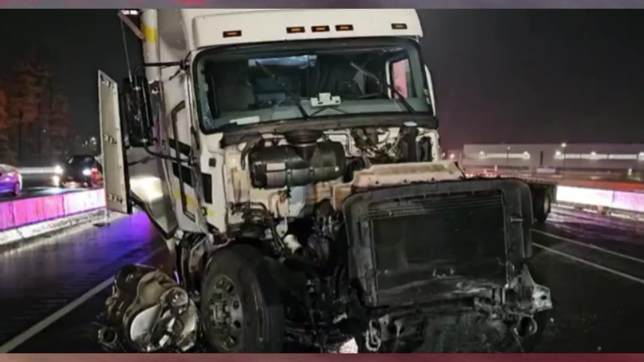 Highway 401 express lanes closed in both directions in Mississauga