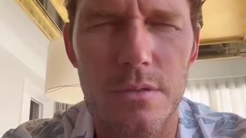 Chris Pratt Shares Prayer, Then Calls on People to Turn Their Phone off and Go Outside