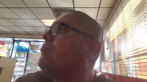 Chilling At Toms Famous Burgers (October 7, 2017)