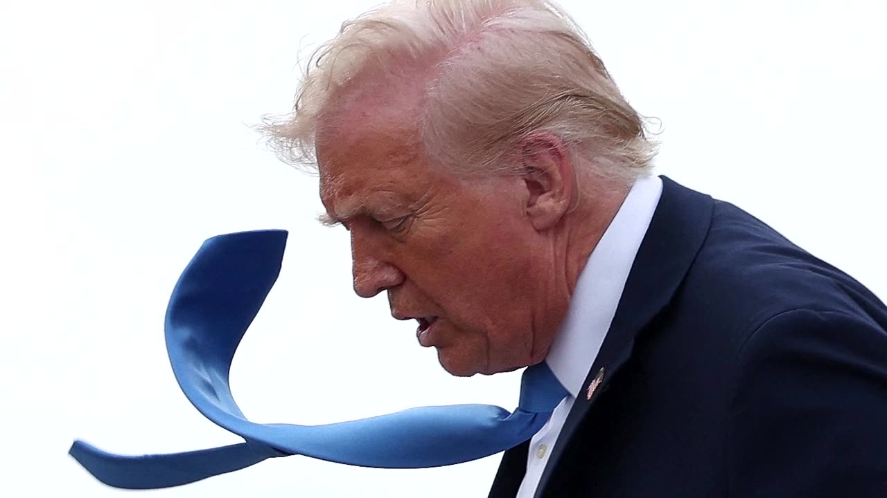 Trump threatens Iran with bombing, tariffs, if no nuclear deal reached