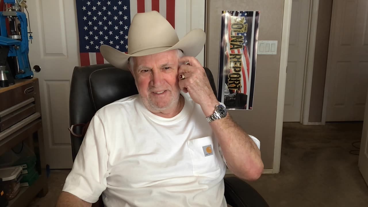 Karoline Leavitt Doesn't Live In Reality When It Comes To Trump!