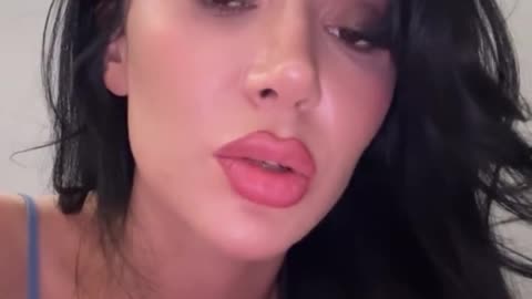 ‘U bën qejfin të burgosurve’, Efi reagon pas lajmeve për të