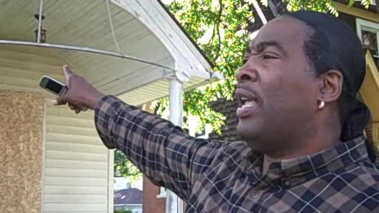 TWO FREELAND PROPERTIES ON THE SHEA SHOW