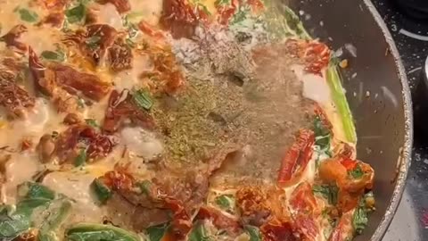 Creamy pasta with chicken breast