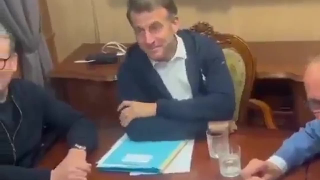 On the way back from Kyiv, journalists unexpectedly entered the "leaders cabin"