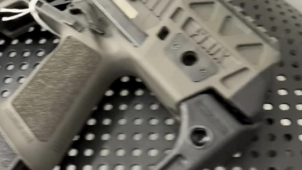 Sig Sauer P320 Flux Legion Grey