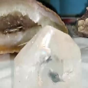 PROMOCIONAL CAPÍTULO 4: CRISTALOMANCIA – VER MÁS ALLÁ DEL VELO