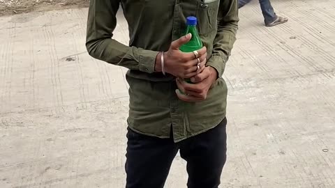 दुकान वाले को चूना लगाया 🤣😁 - PRATIK COMEDY BOY (1080p, h264)