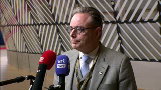 Belgium Blocks €140B Ukraine Loan: Legal Risks & EU Tensions Explained | Europe Politics | AT World