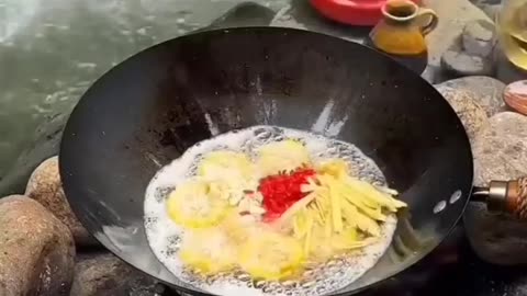 Delicious Fish Fry & Gravy Made in Nature | Traditional Cooking with Natural Flavors 🐟🤤