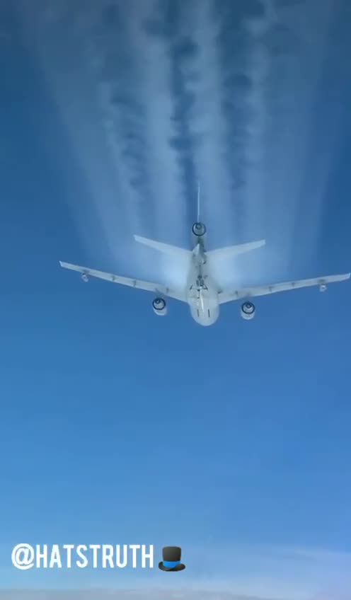 Chemtrail up close?